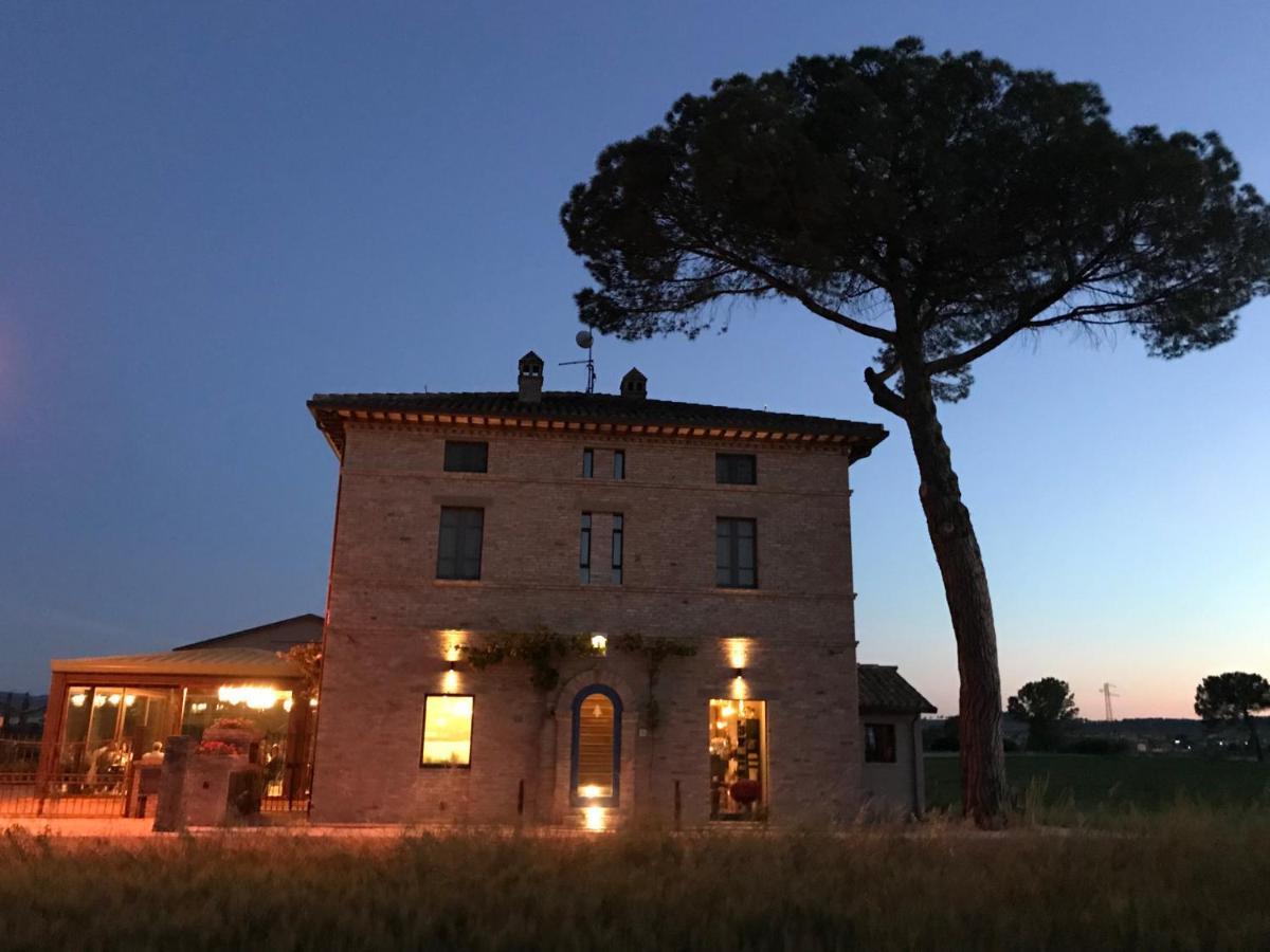 La Locanda Paradiso Sant'Egidio  Exterior photo